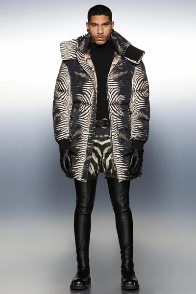 Look 53